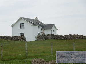 Omey National School 1883. The school closed in about 1973